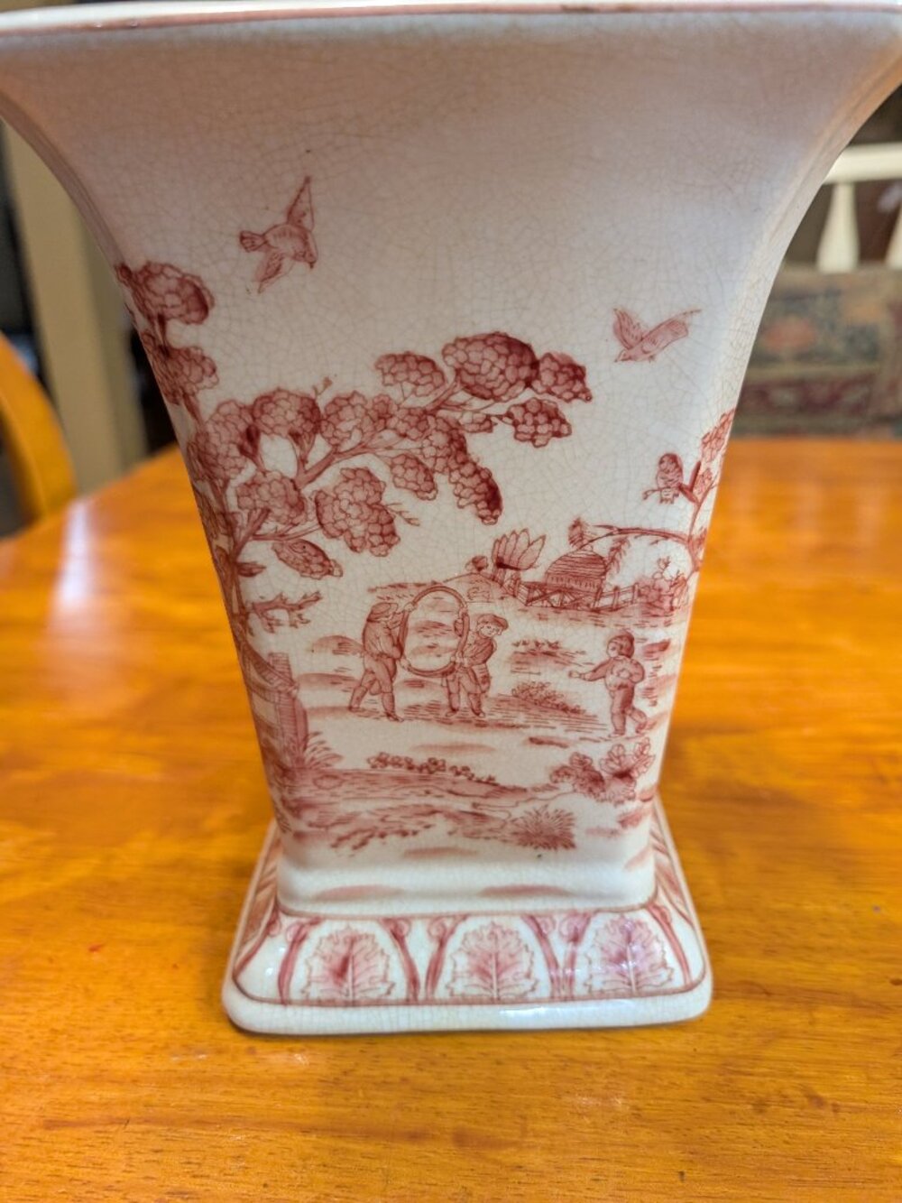 Large Porcelain Vase, made in China, Red and White